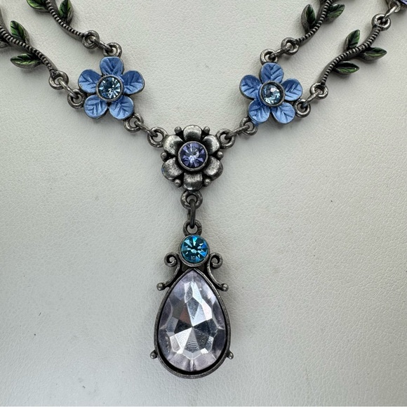 Vintage Avon Blue White Crystal Floral Art Deco Gunmetal Pendant Necklace - Picture 3 of 7